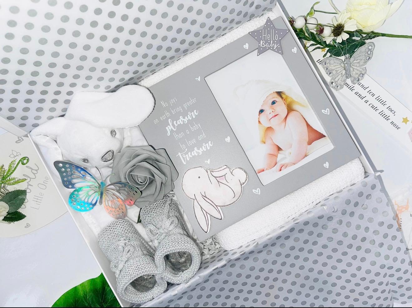Baby shower gave - luksus baby gift box (neutral)